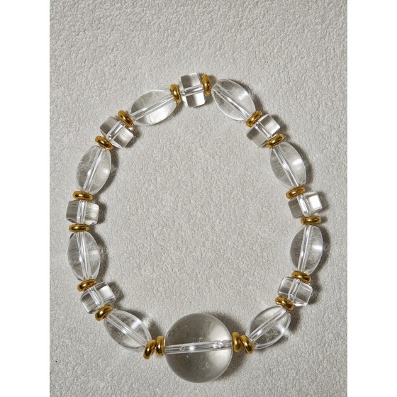 Minimal Style Bracelet — White Bloom